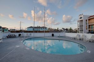 Alojamiento - WindWater Hotel and Marina