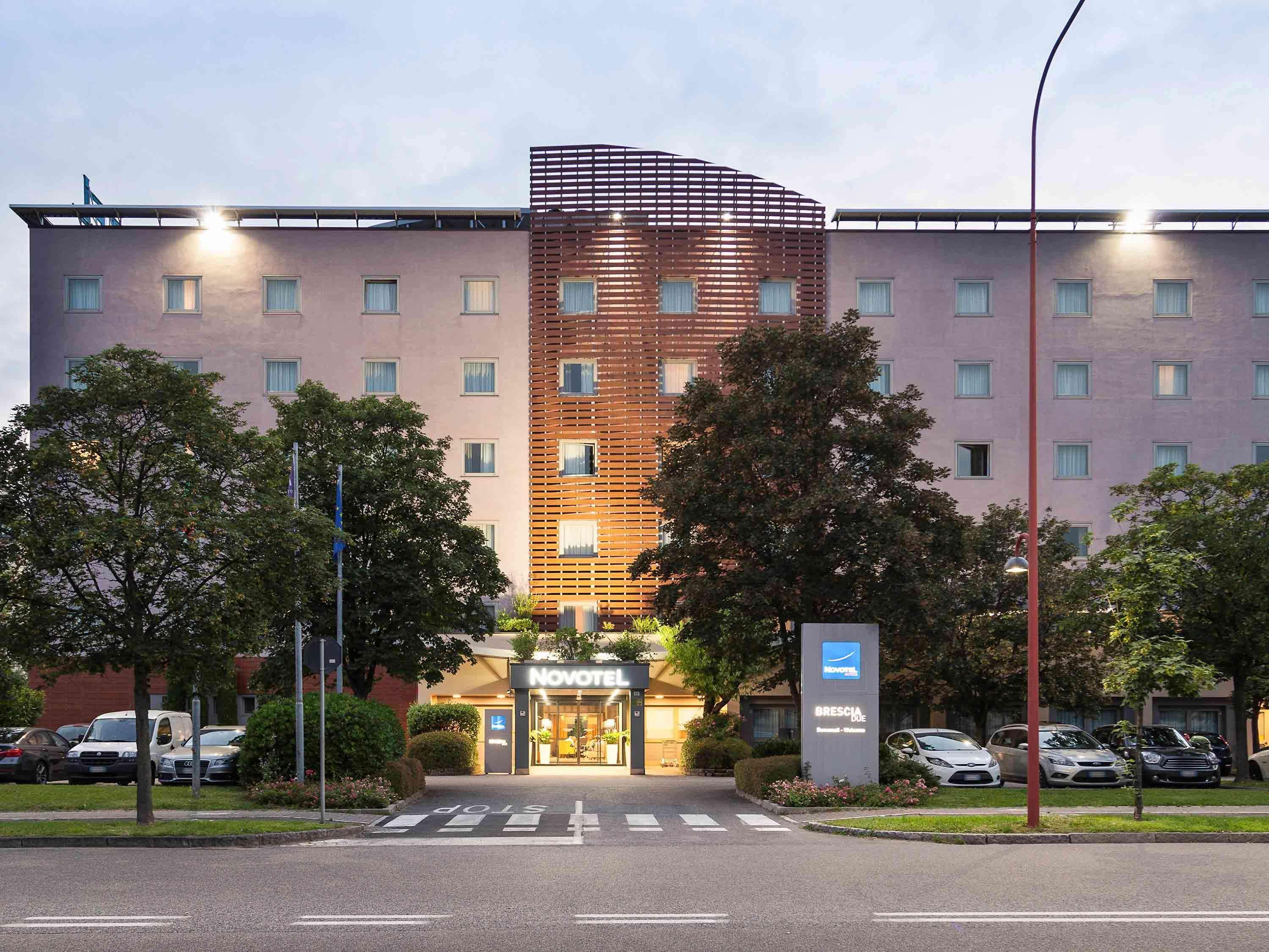 Vista Exterior Novotel Brescia 2