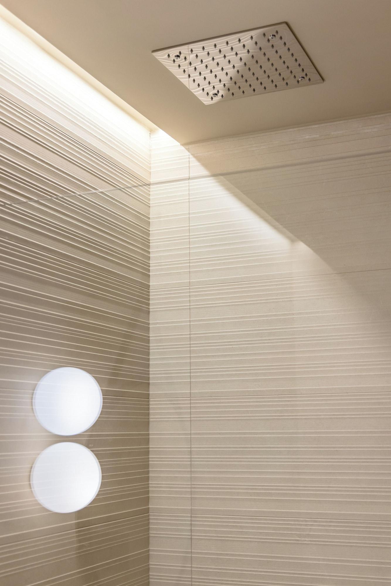 Varios Caracolé Luxury Suites
