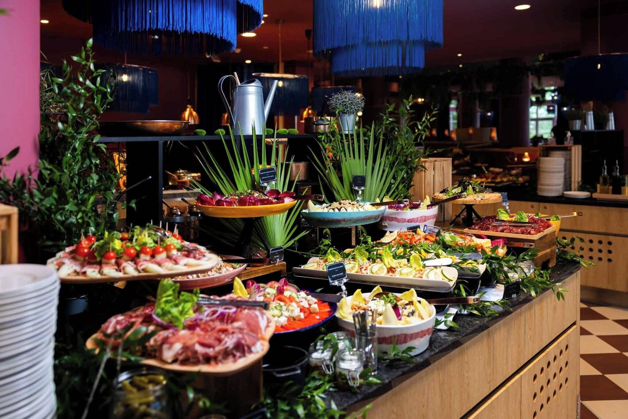 Restaurant Grand Magic Hotel Marne La Vallée
