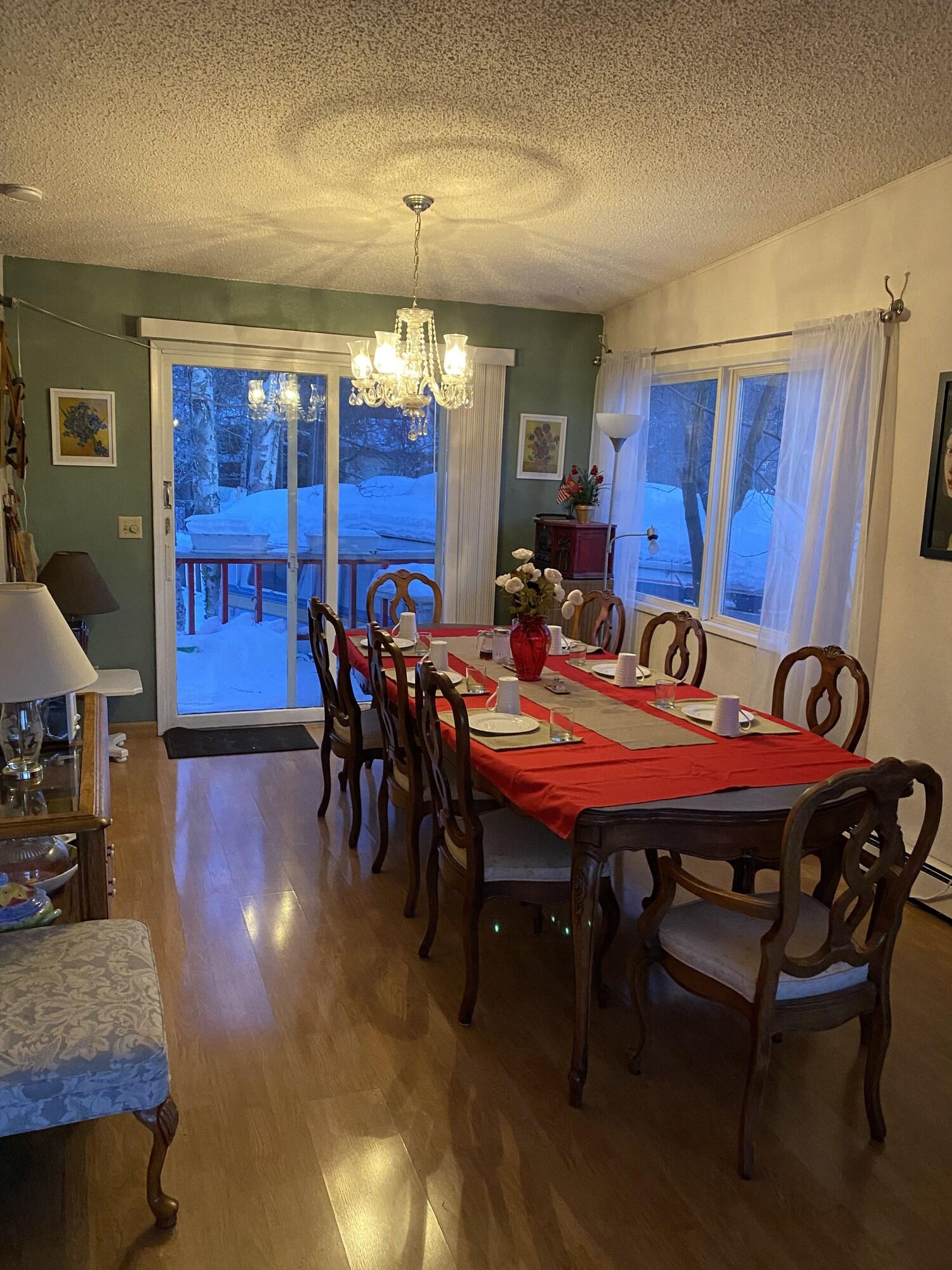 Restaurant Alaska European Bed & Breakfast