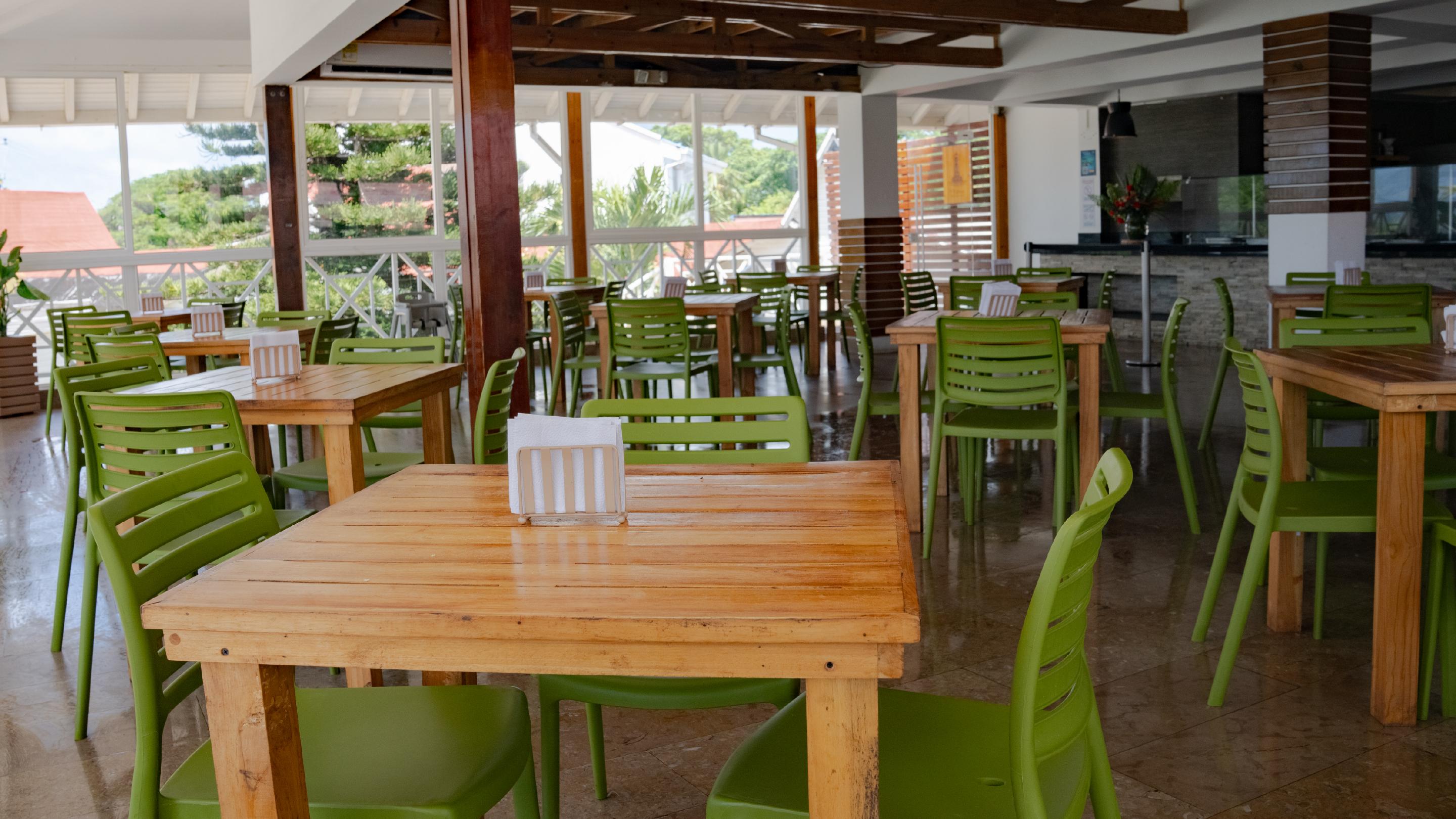 Restaurant Hotel Blue Cove by On Vacation