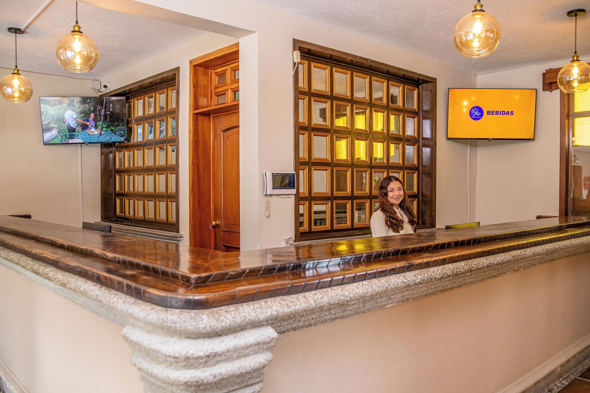 Vista Lobby Hotel Casa Carmina