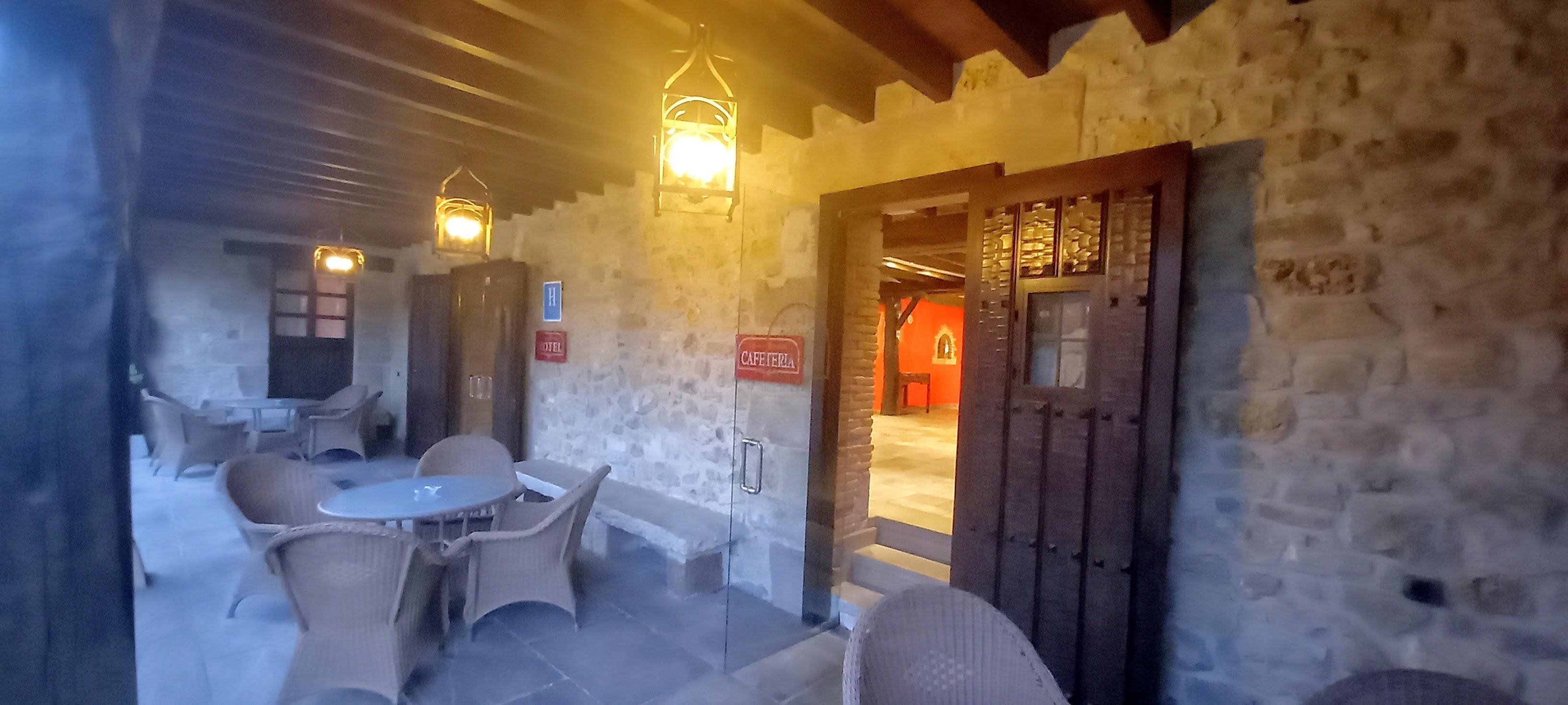 Varios Hotel La Casona Del Revolgo