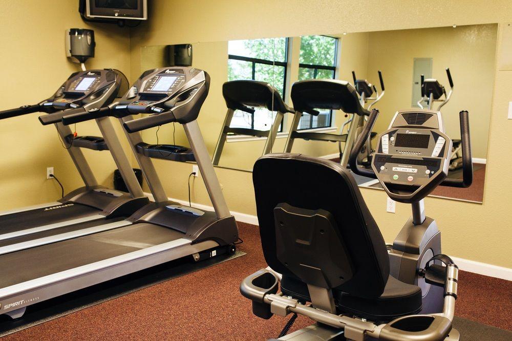 Gimnasio Wine Country RV Resort