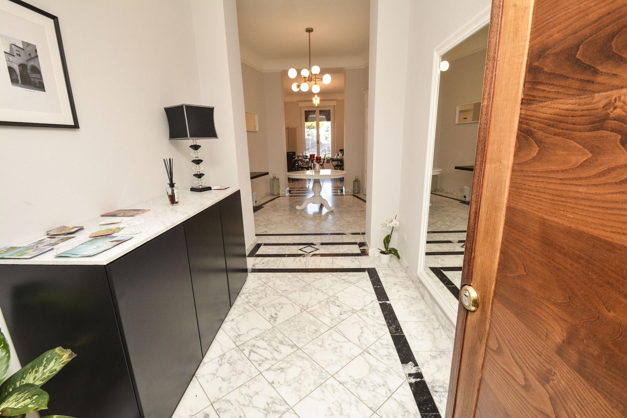 Vista Lobby Compasso Suites
