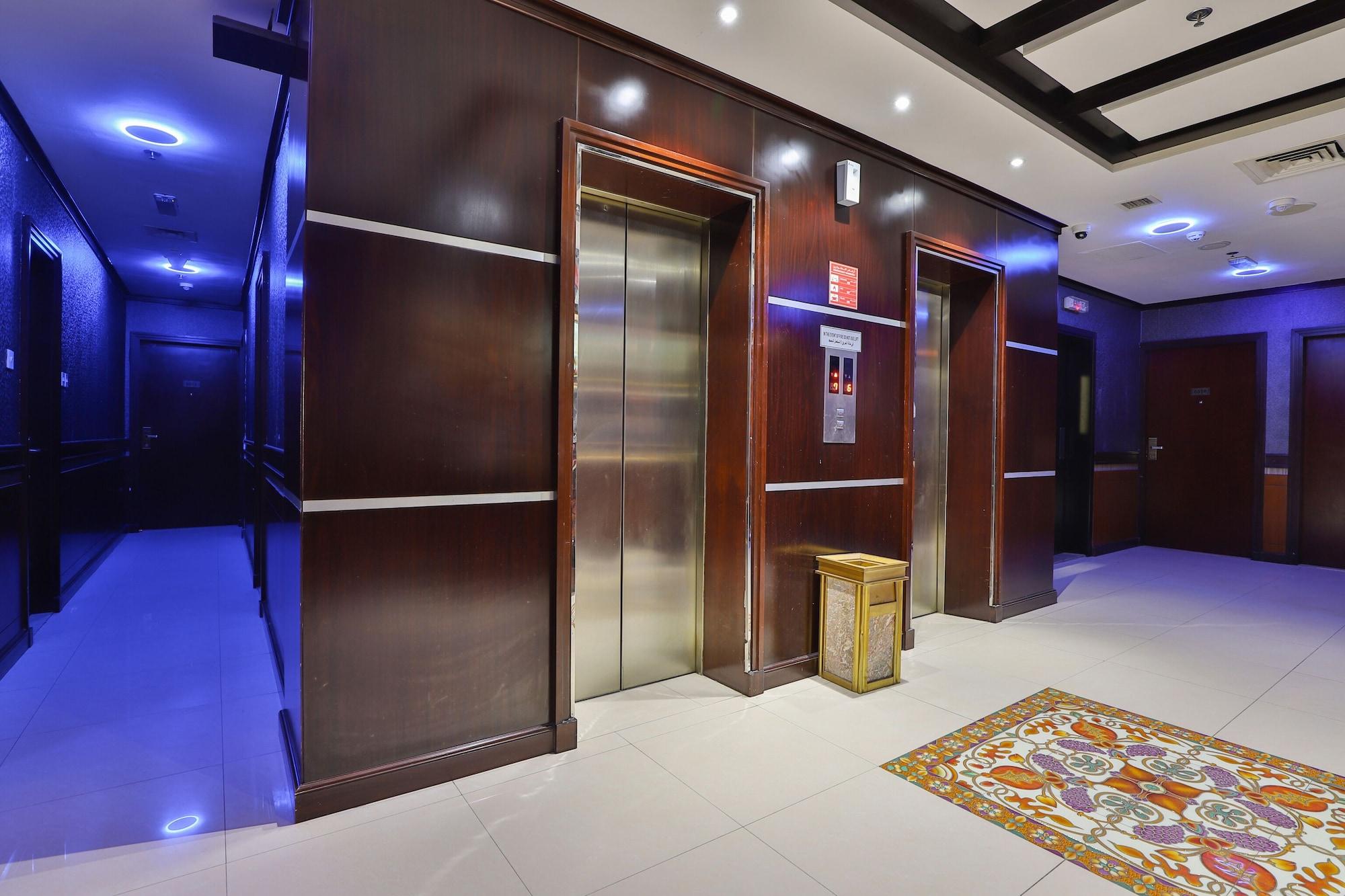 Vista Lobby Grand Pj Hotel