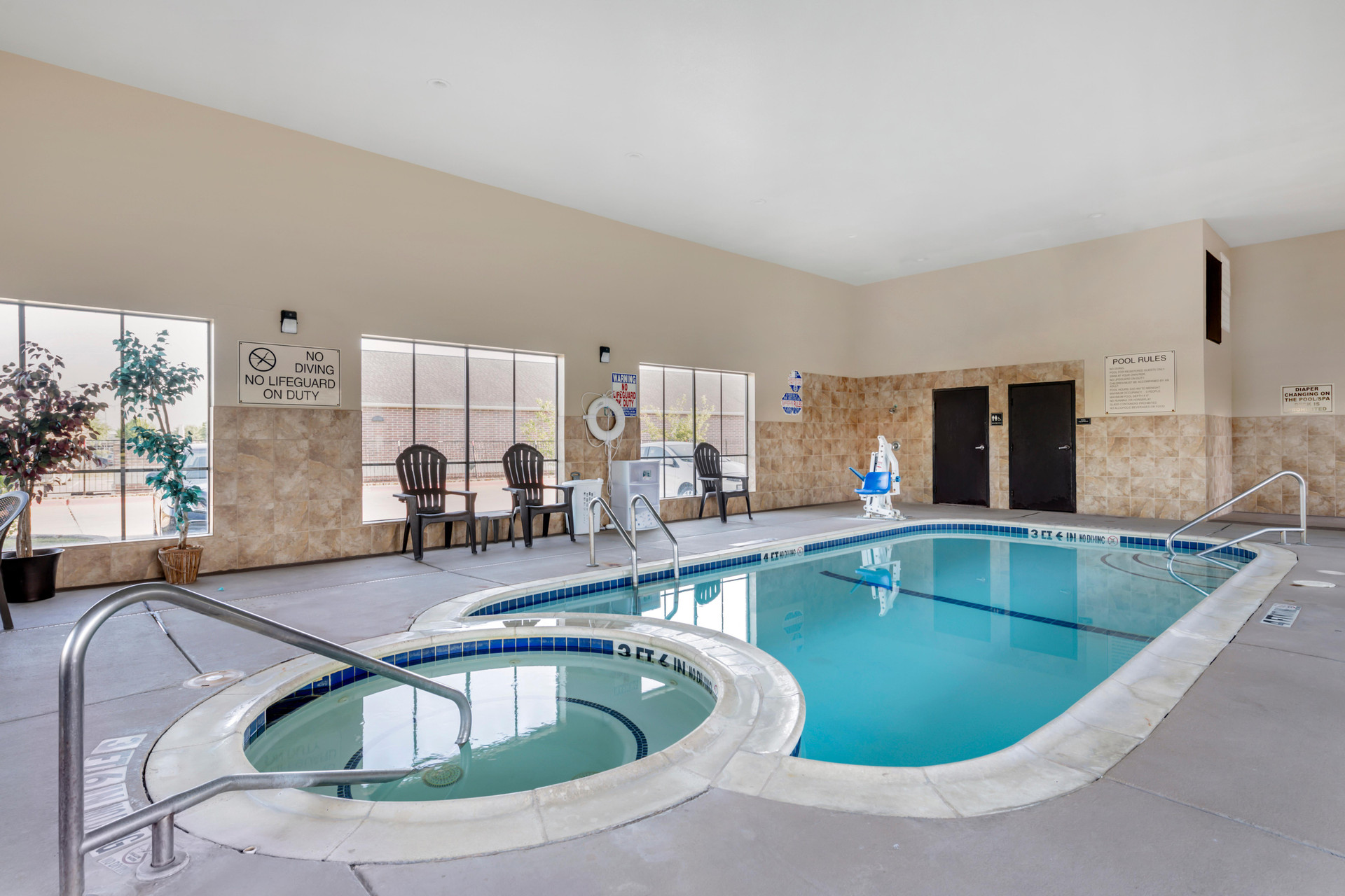 Vista Piscina Comfort Inn & Suites Fort Worth - Fossil Creek