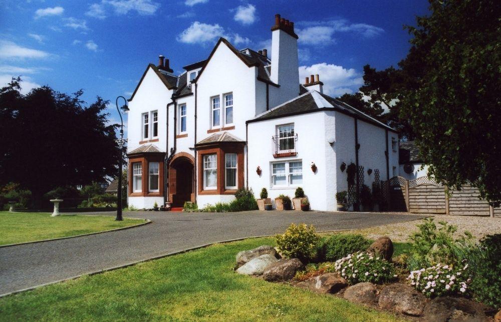 Vista Exterior Pinewood Country House