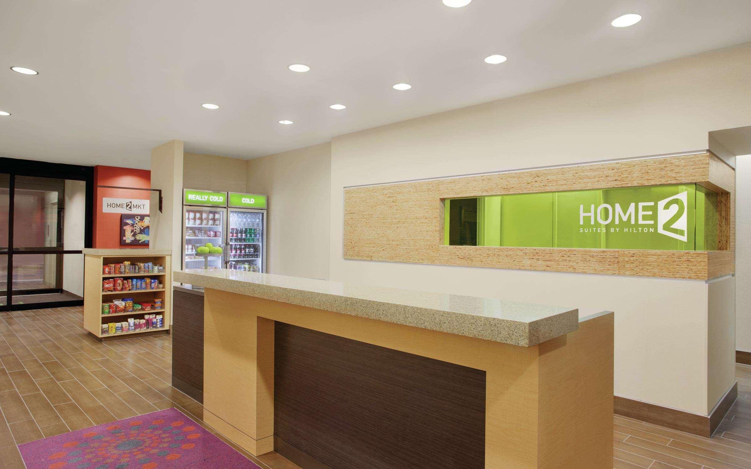 Vista Lobby Home2 Suites by Hilton Tuscaloosa Downtown University Blvd