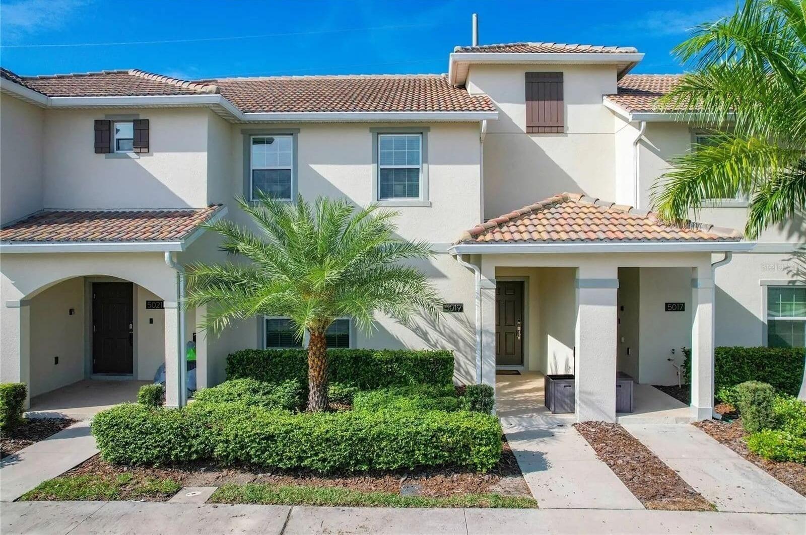 Vista Exterior Stunning 4Bd W/ Pool @ Storey Lake 5019