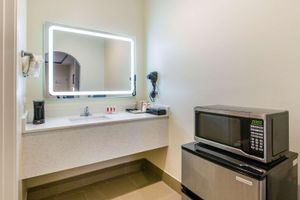Alojamiento - Econo Lodge Inn & Suites Houston Willowbrook