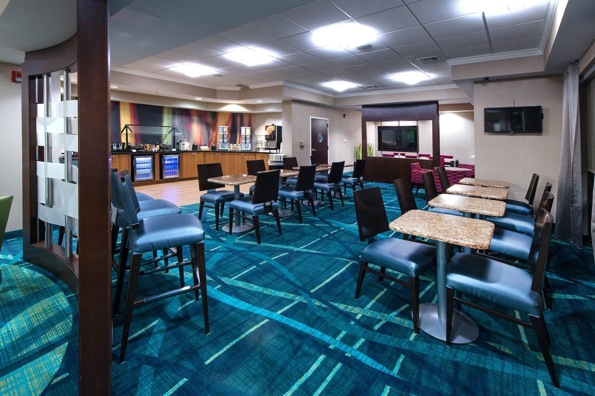 Restaurant SpringHill Suites by Marriott Greensboro