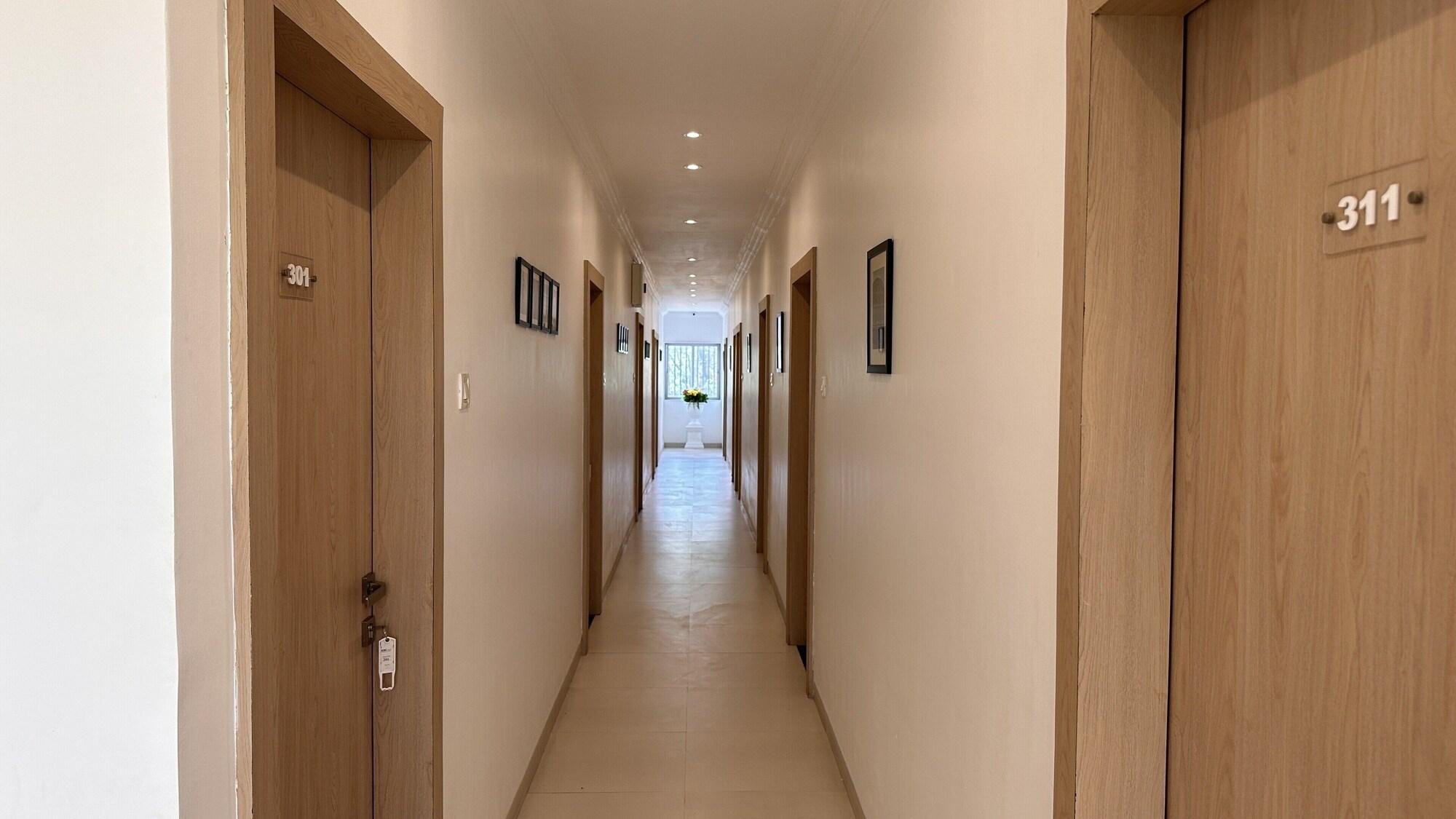 Vista Lobby Hotel Unnati