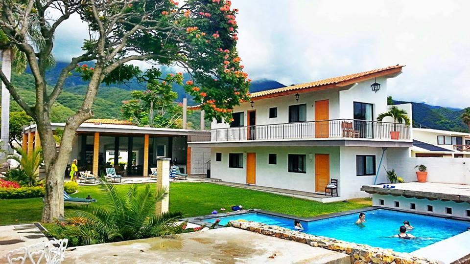 Vista Exterior La Ribereña