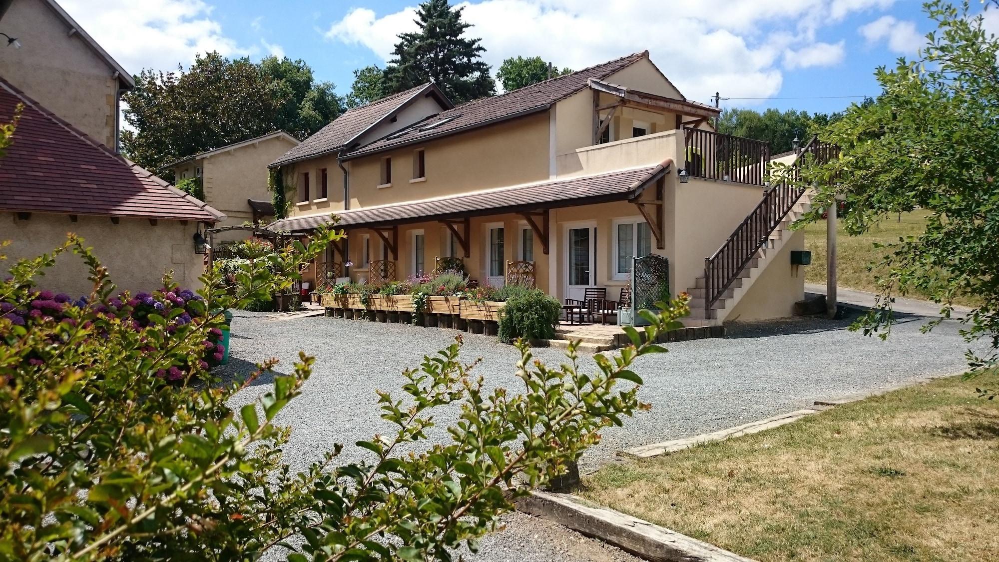 Vista Exterior Hôtel La Verperie
