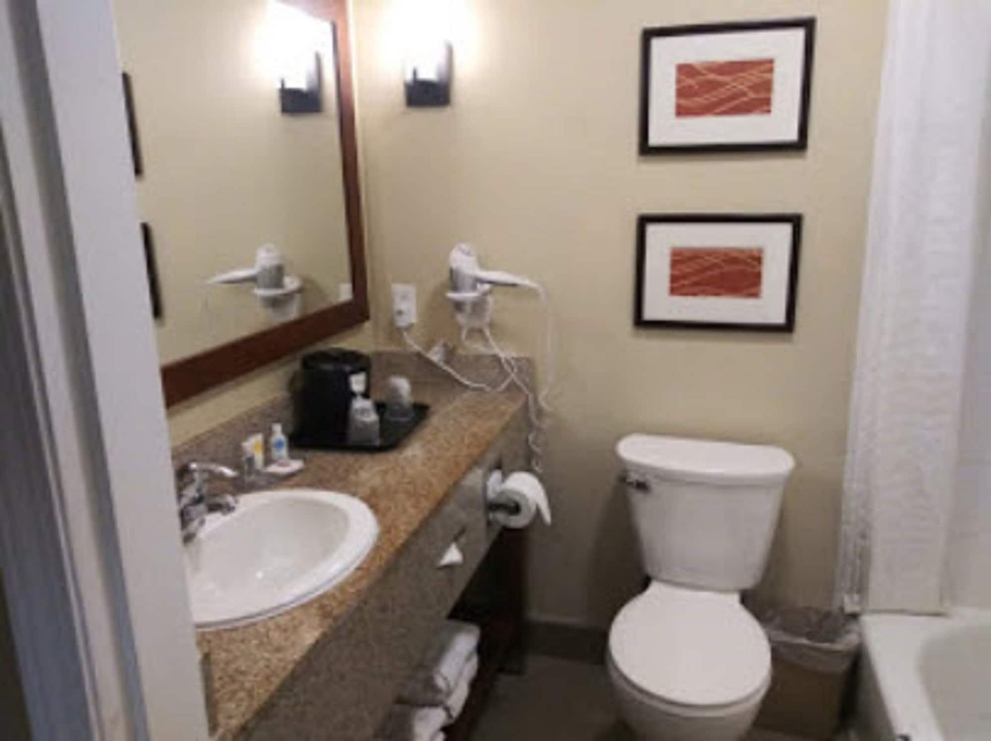 Equipamiento de Habitación Comfort Inn & Suites Ventura Beach