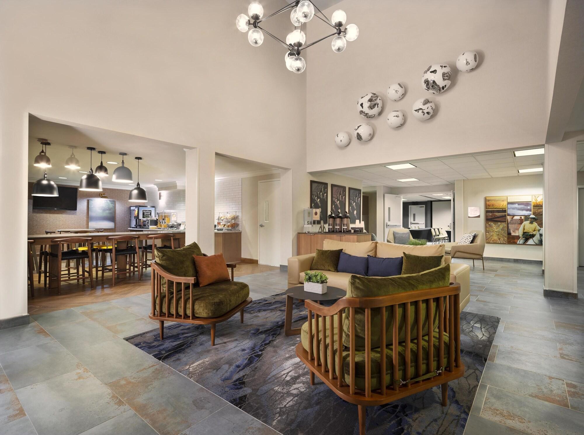 Vista Lobby Fairfield Inn & Suites by Marriott Napa American Canyon