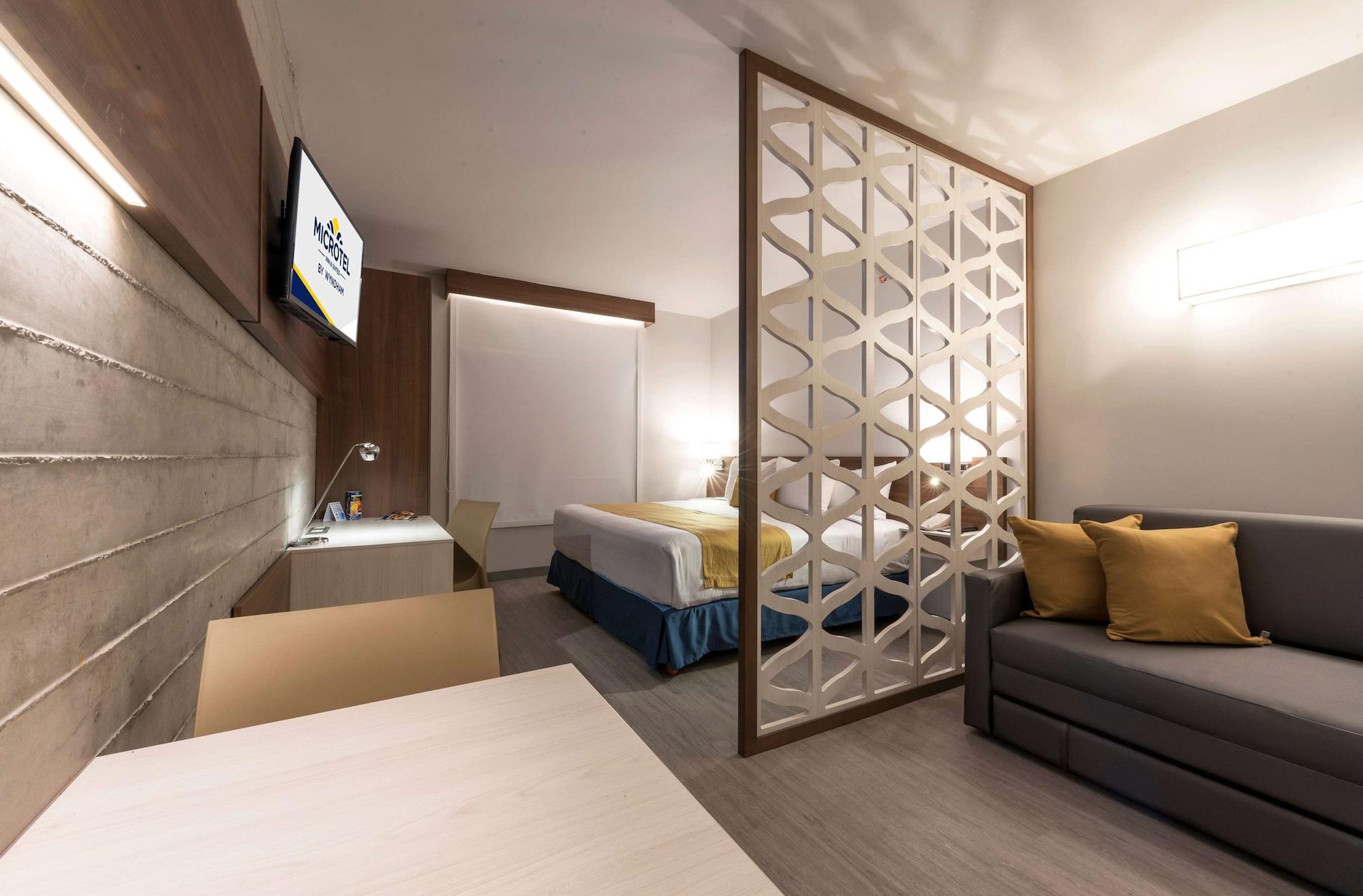 Habitación Microtel Inn & Suites by Wyndham Irapuato