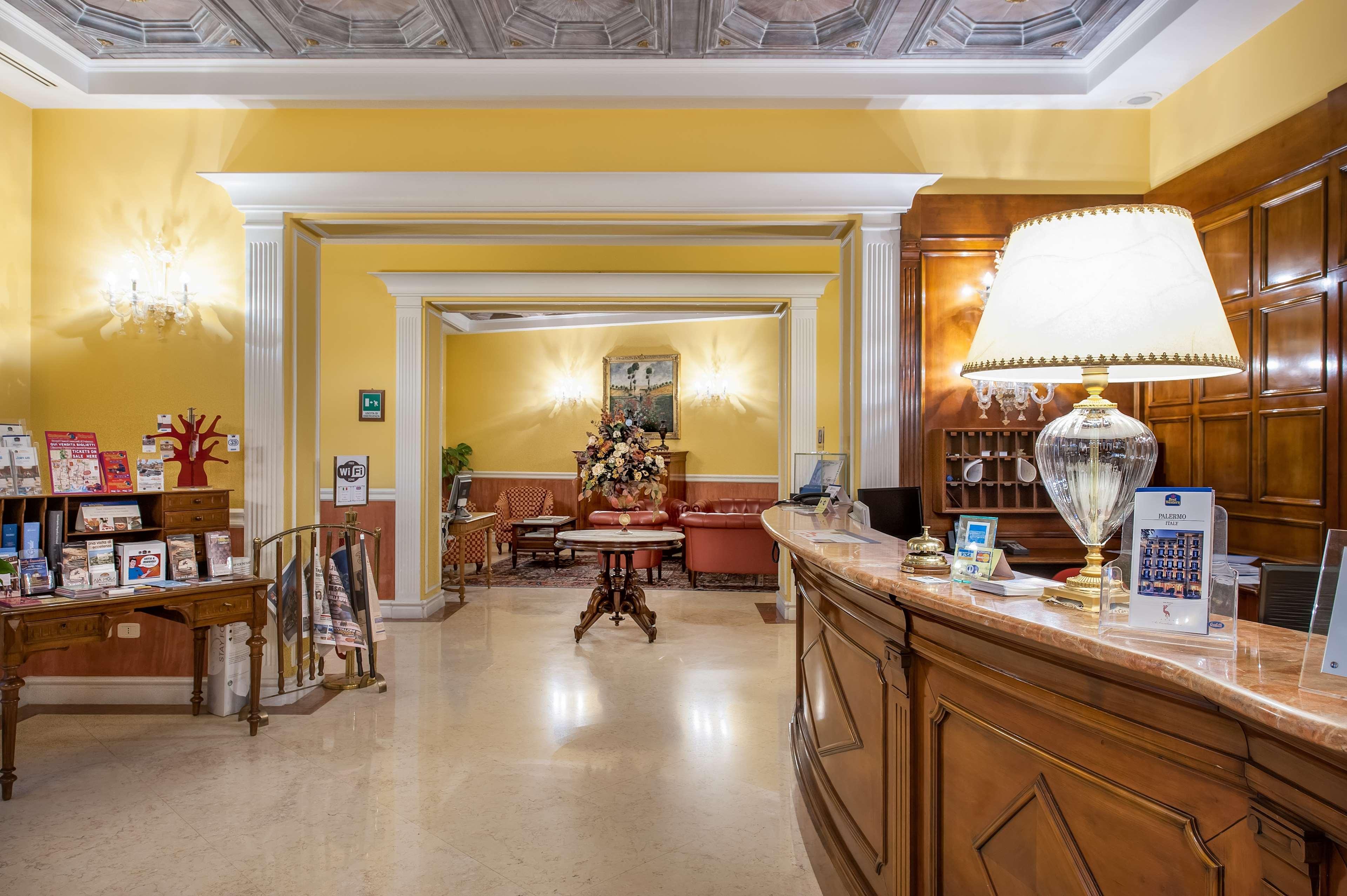 Vista Lobby Best Western Ai Cavalieri Hotel