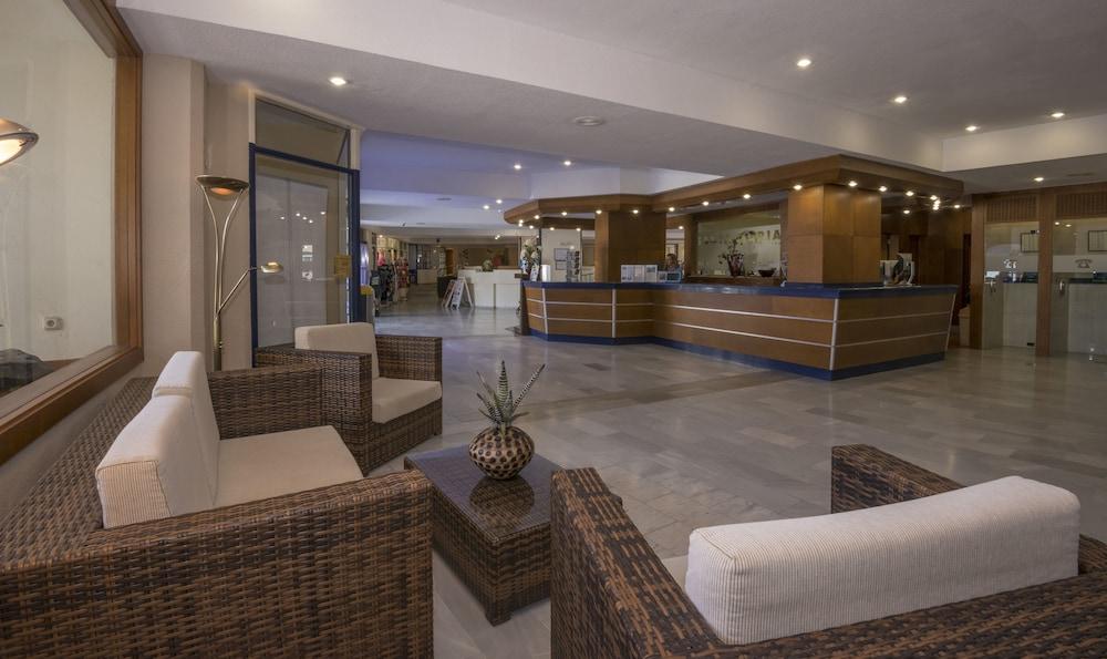 Vista Lobby HOVIMA Santa María
