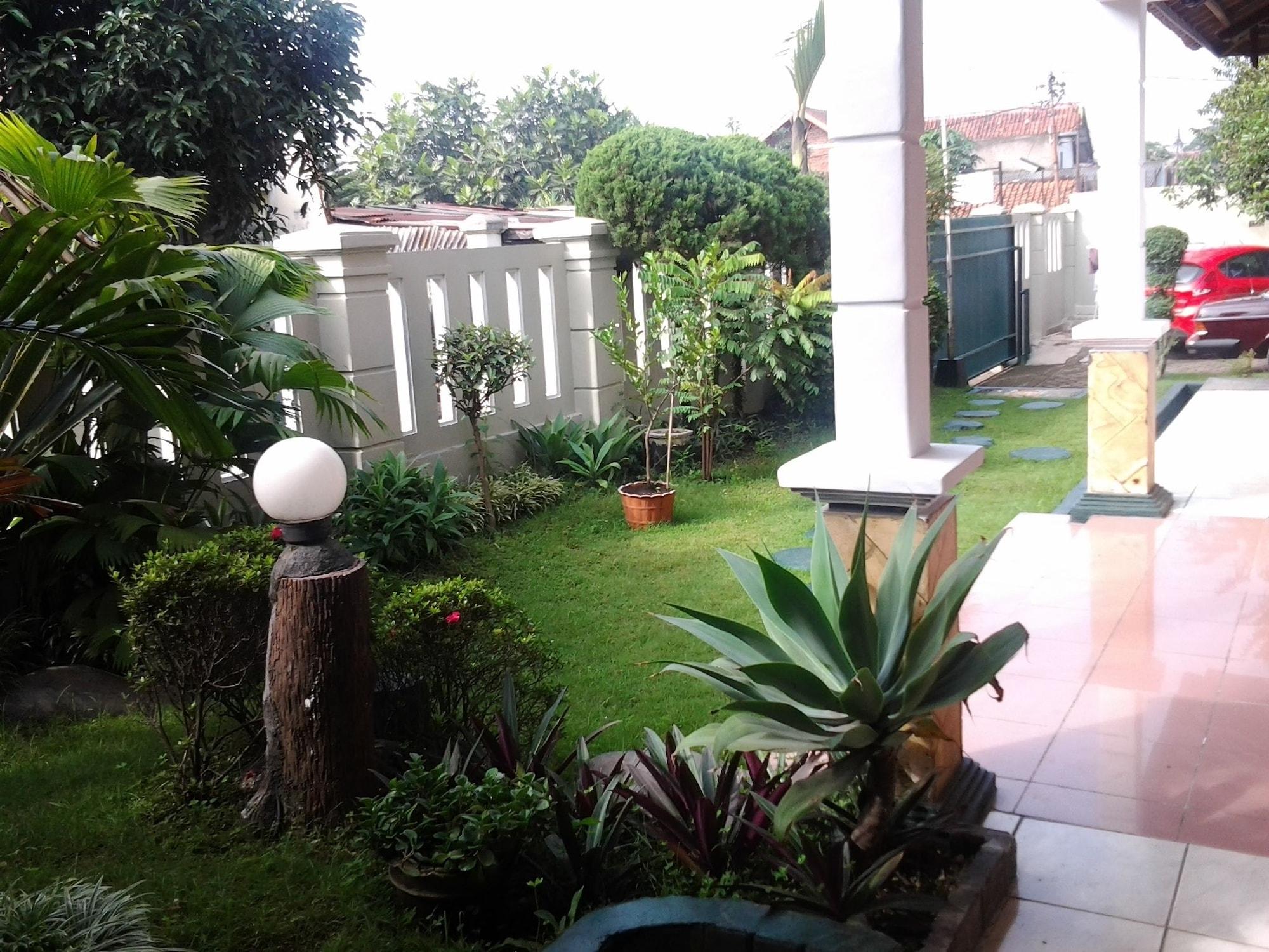 Comodidades del Alojamiento Junjunan Dalam Sharia Guesthouse