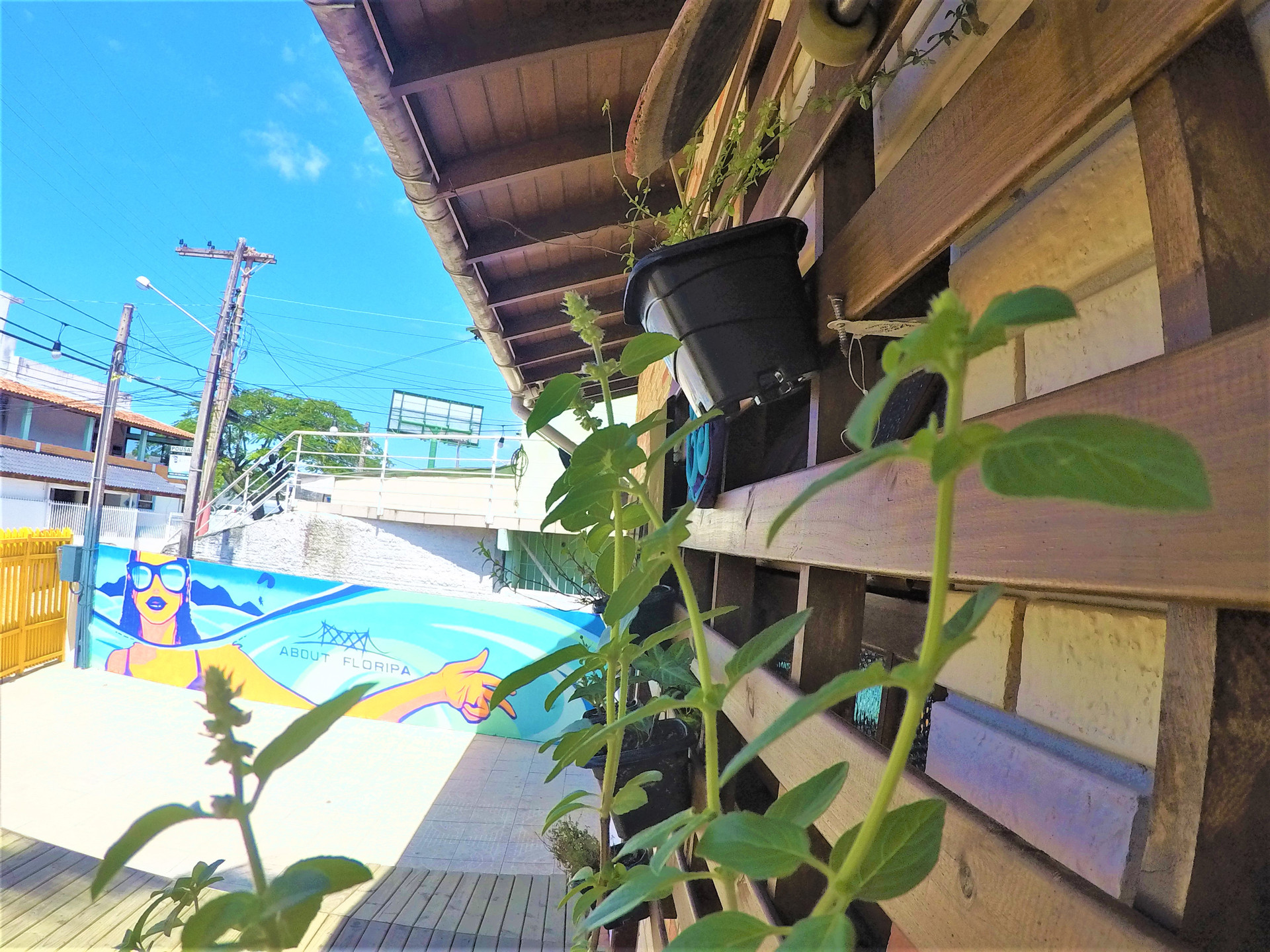 Vista Exterior About Floripa Hostel