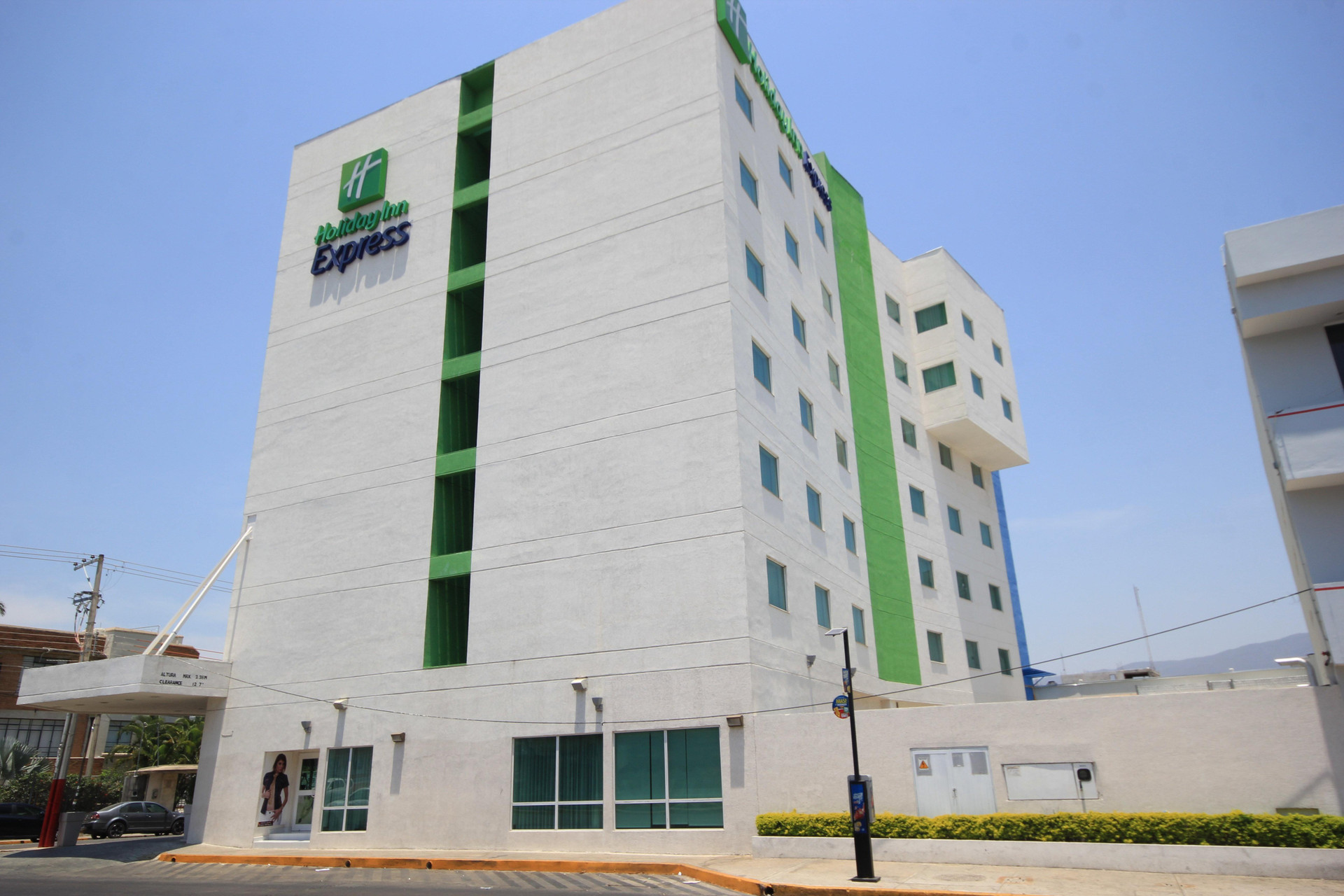 Vista Exterior Holiday Inn Express Tuxtla Gutierrez La Marimba by IHG
