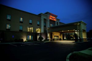 Alojamiento - Hampton Inn & Suites Sharon