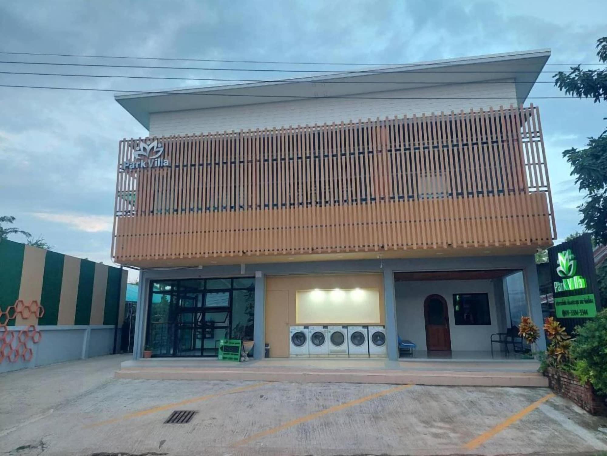 Vista Exterior Park Villa Chaiyaphume