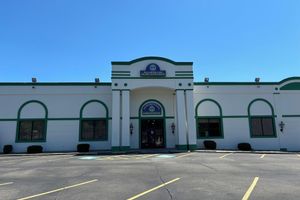 Alojamiento - Ramada by Wyndham Butler/Tesla Biohealing Resort