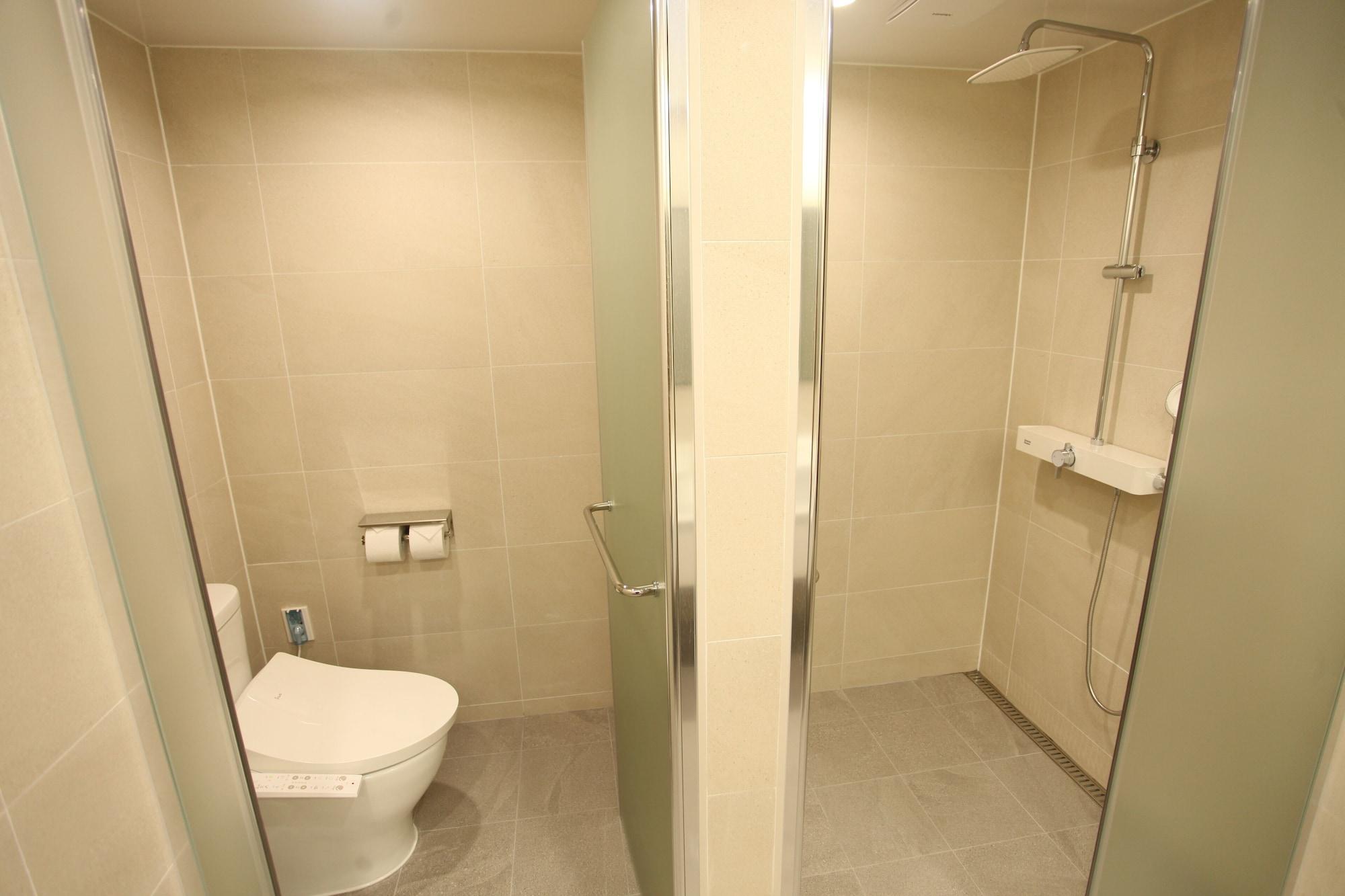 Equipamiento de Habitación Hotel Skypark Daejeon 1