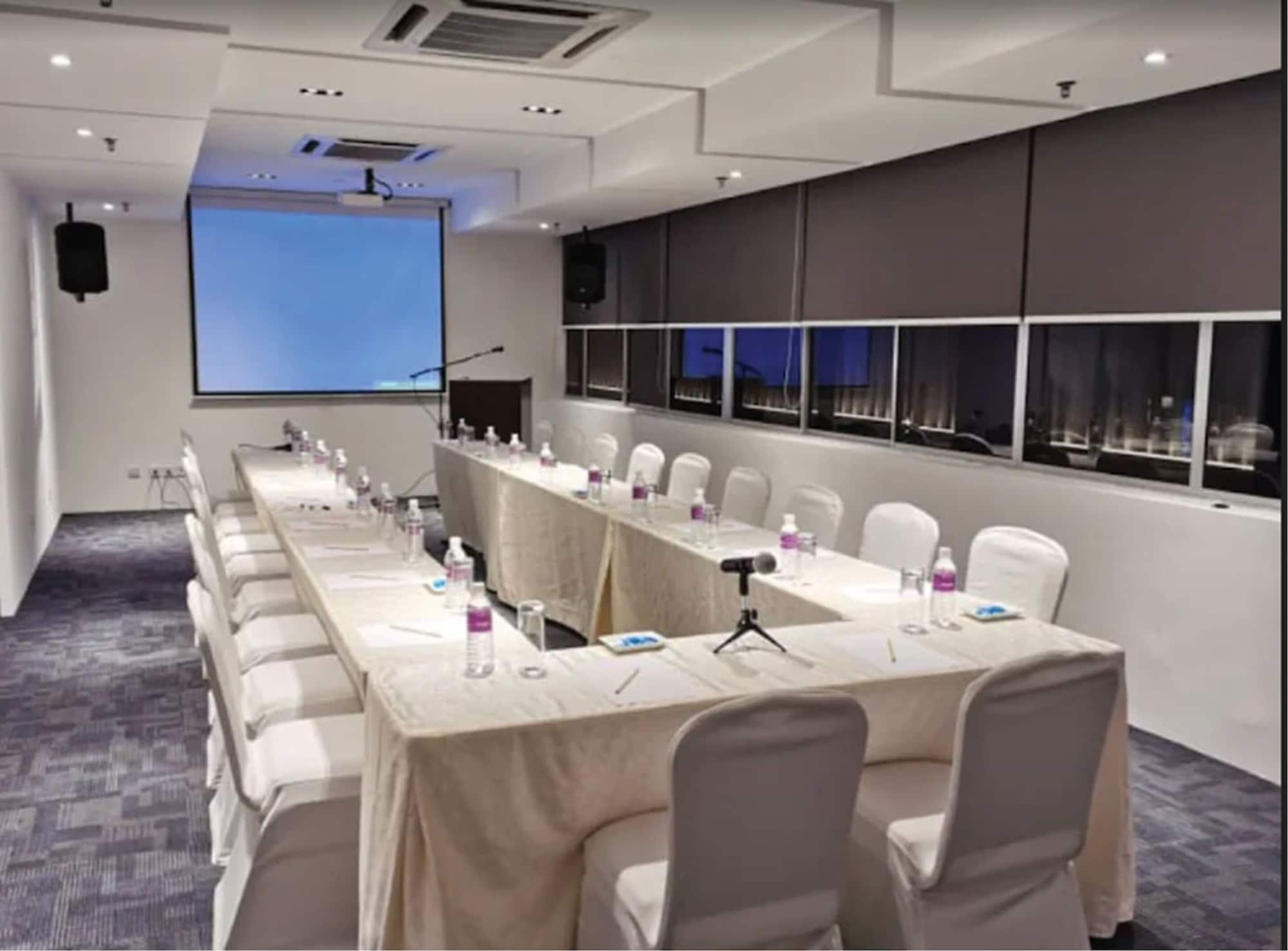 Sala de Reuniones de King Hotel KLCC