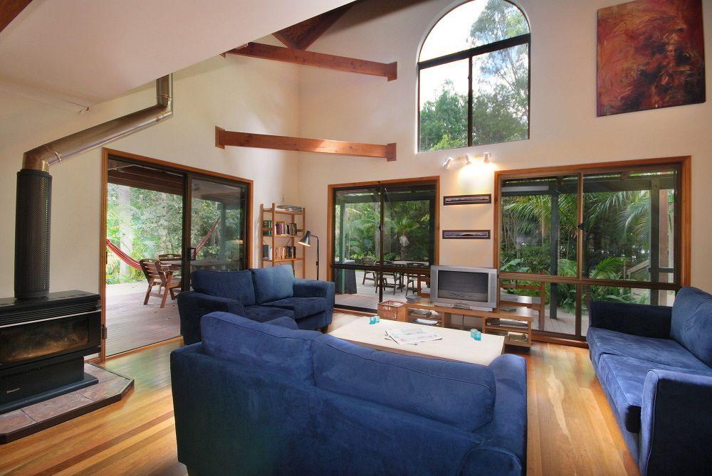 Vista Lobby Planula Bed & Breakfast Retreat