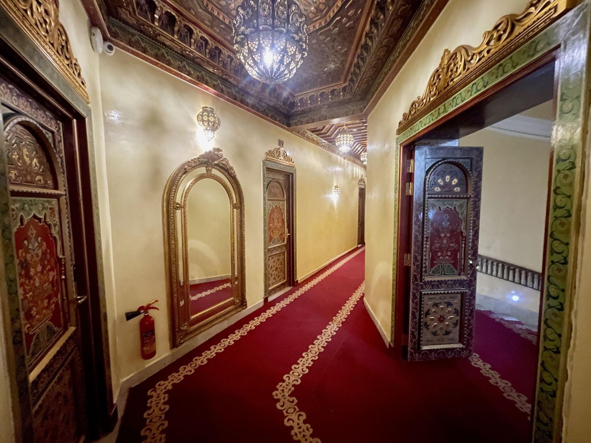 Vista Lobby Royal Victoria