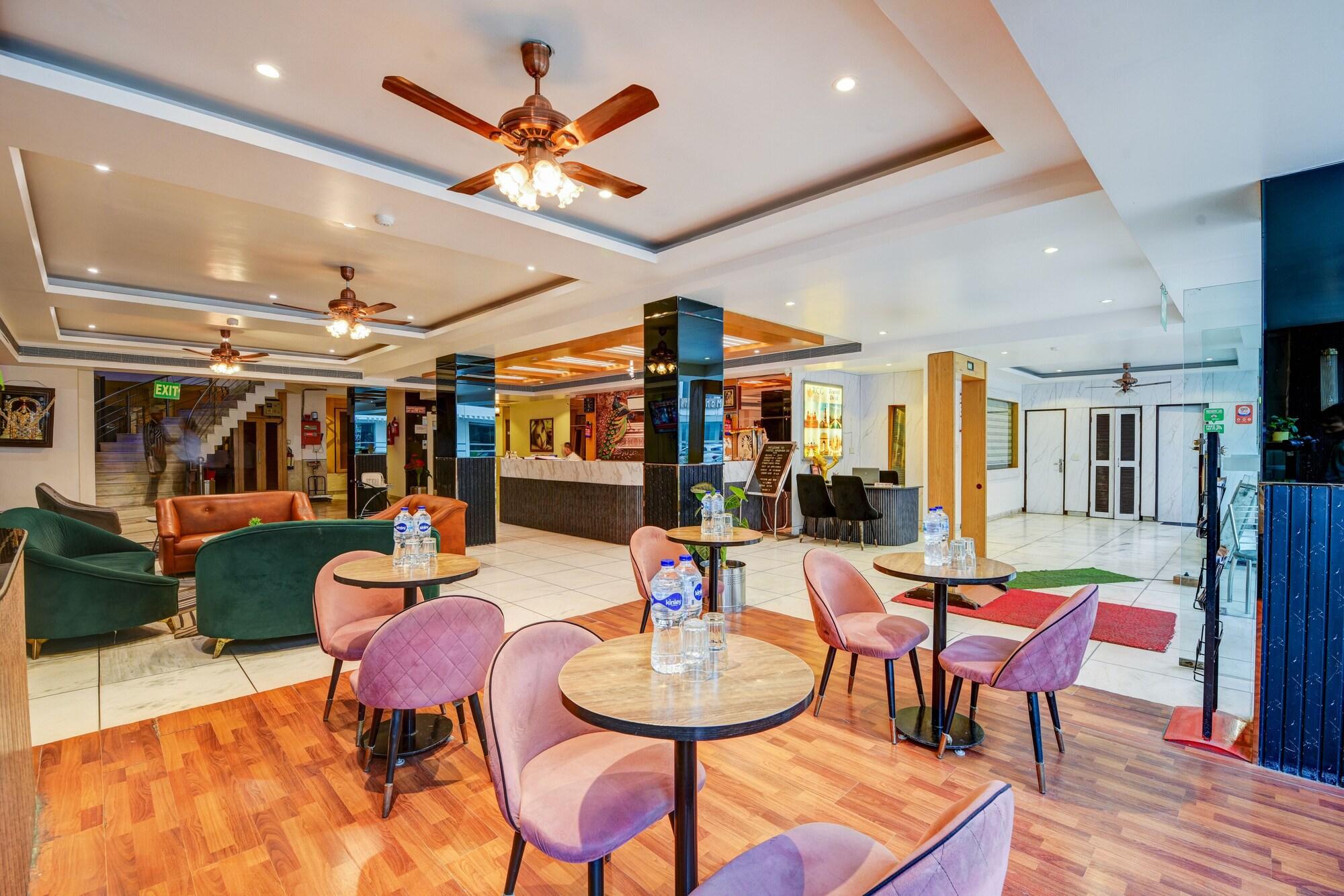 Restaurant Hotel Krishna Deluxe