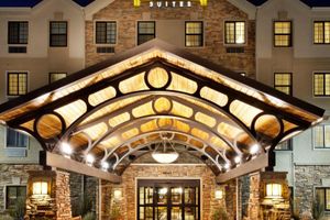 Alojamiento - Staybridge Suites Gainesville I-75 by IHG