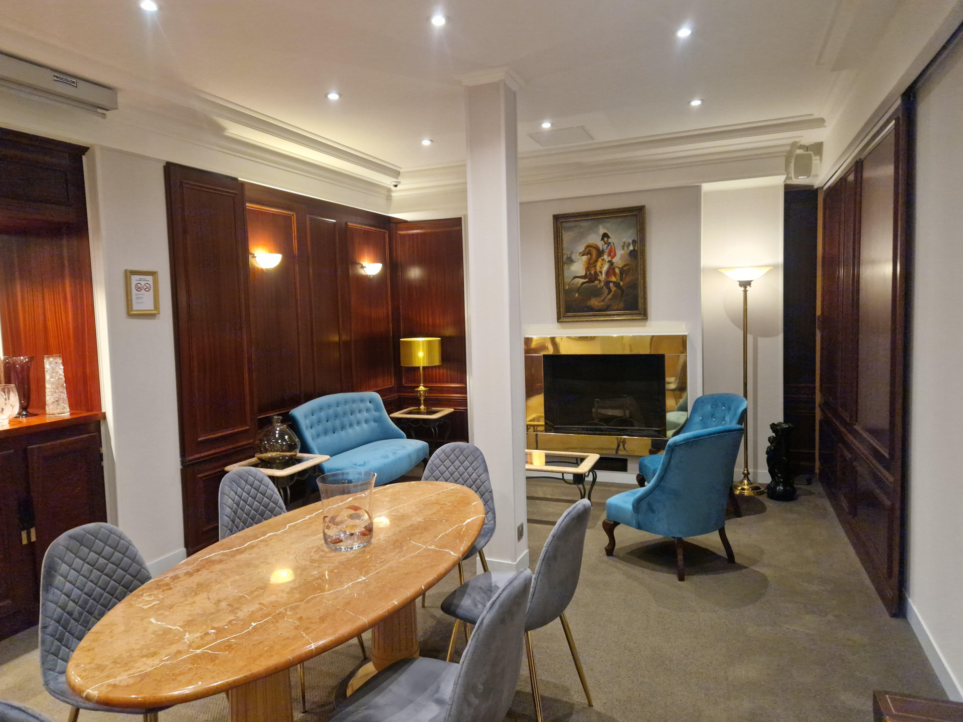 Vista Lobby Princesse Caroline