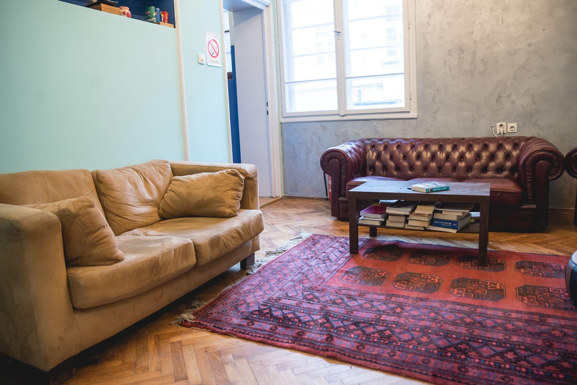 Varios Reveller's Hostel