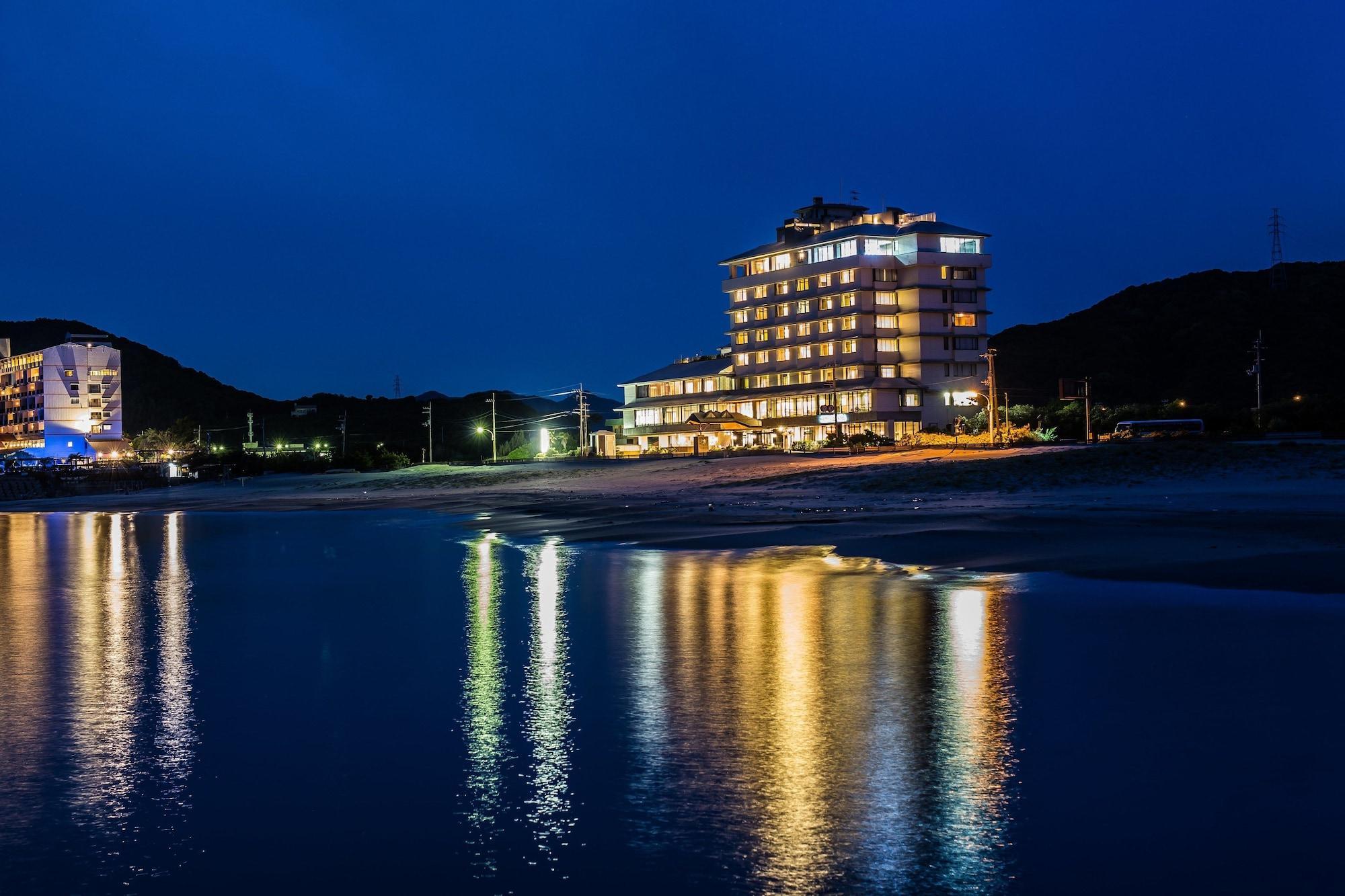 Vista Exterior Naruto Grand Hotel