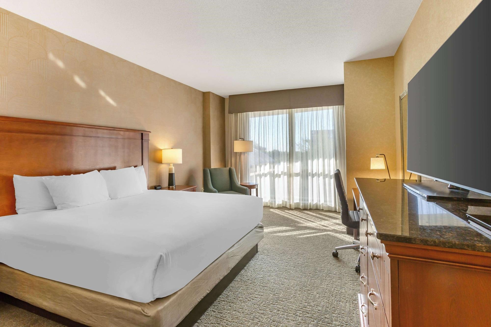 Habitación Drury Plaza Hotel Phoenix Tempe