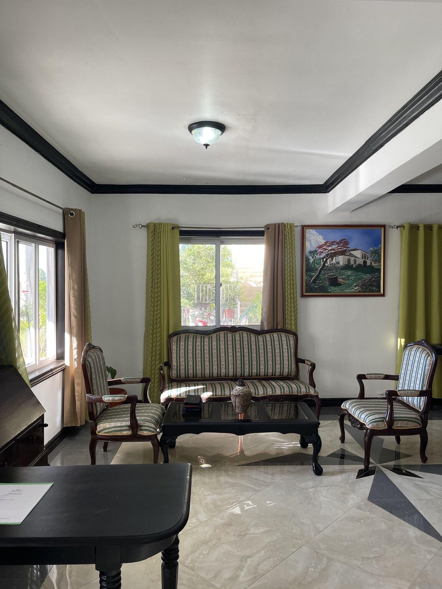 Vista Lobby Starlight Chalet