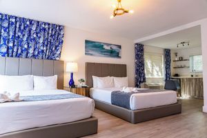 Alojamiento - Beachside All Suites Hotel