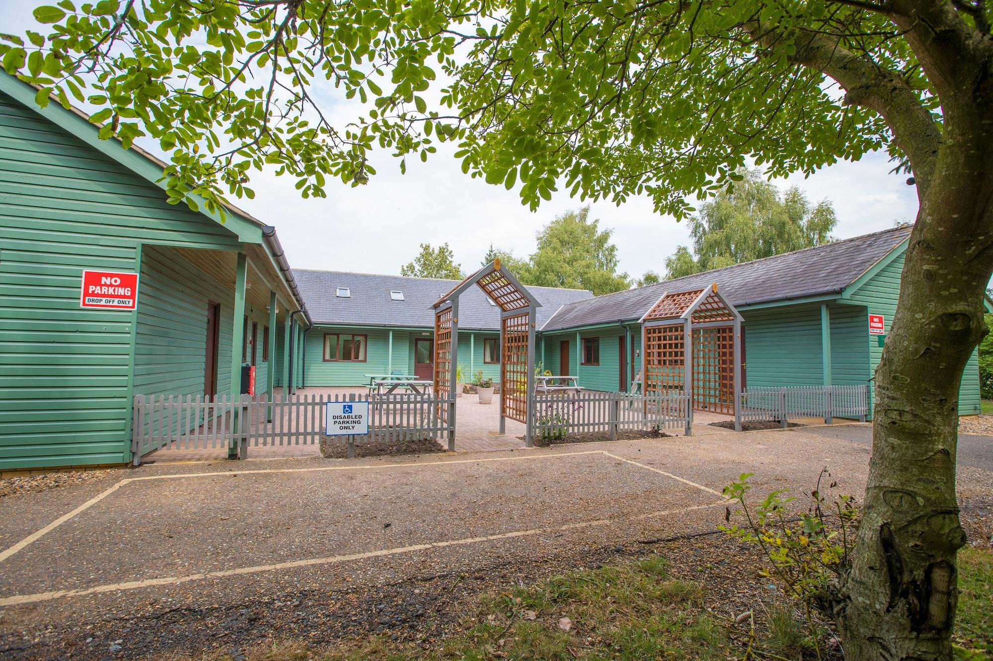 Vista Exterior Lakeside Lodge Golf and Country Club