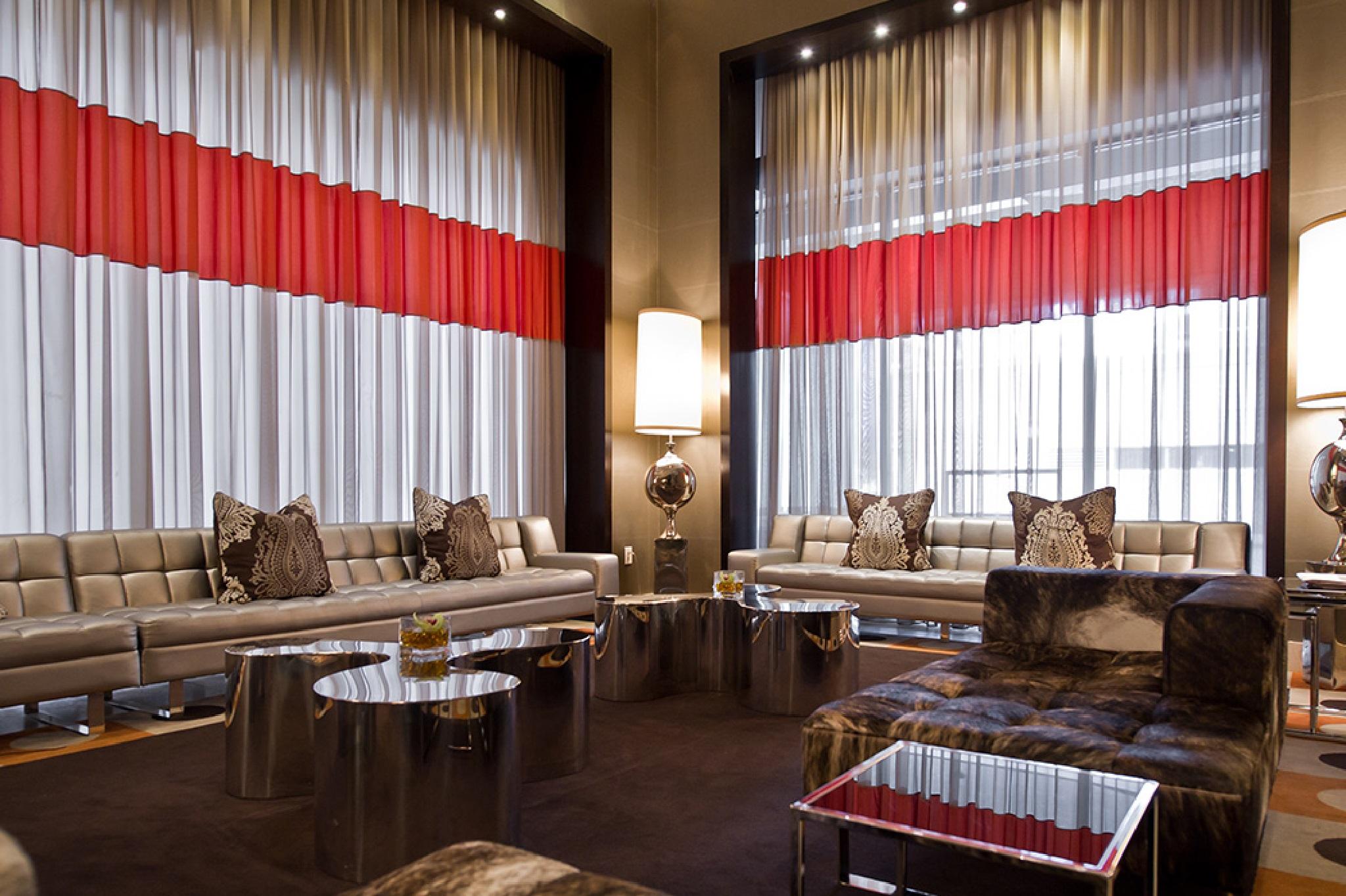 Vista Lobby Bentley Hotel