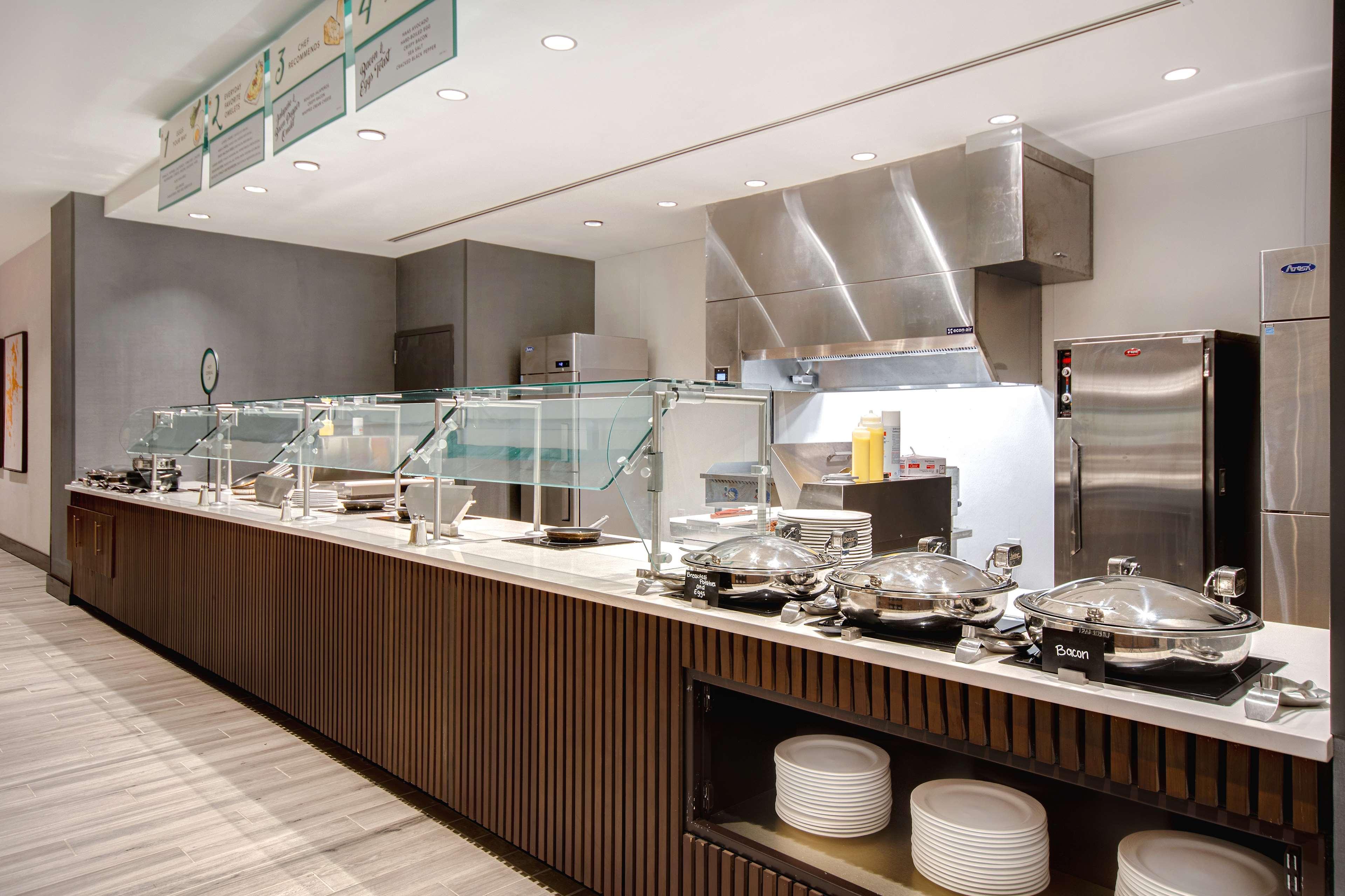 Restaurant Embassy Suites By Hilton Alpharetta Halcyon