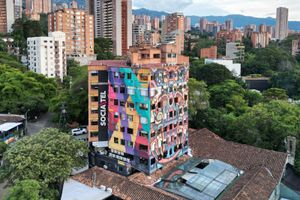 Alojamiento - Socialtel Provenza Medellin
