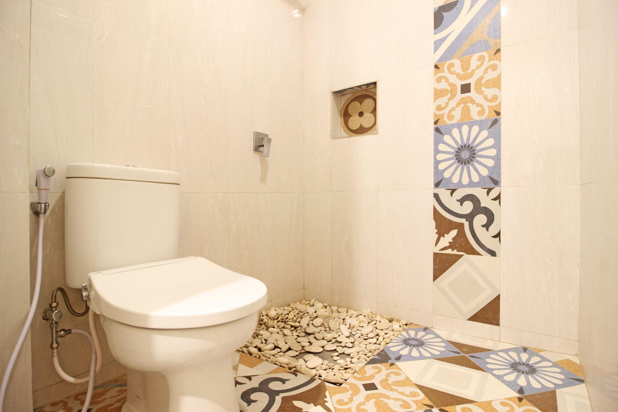 Equipamiento de Habitación RedDoorz near Pojok Beteng Prawirotaman