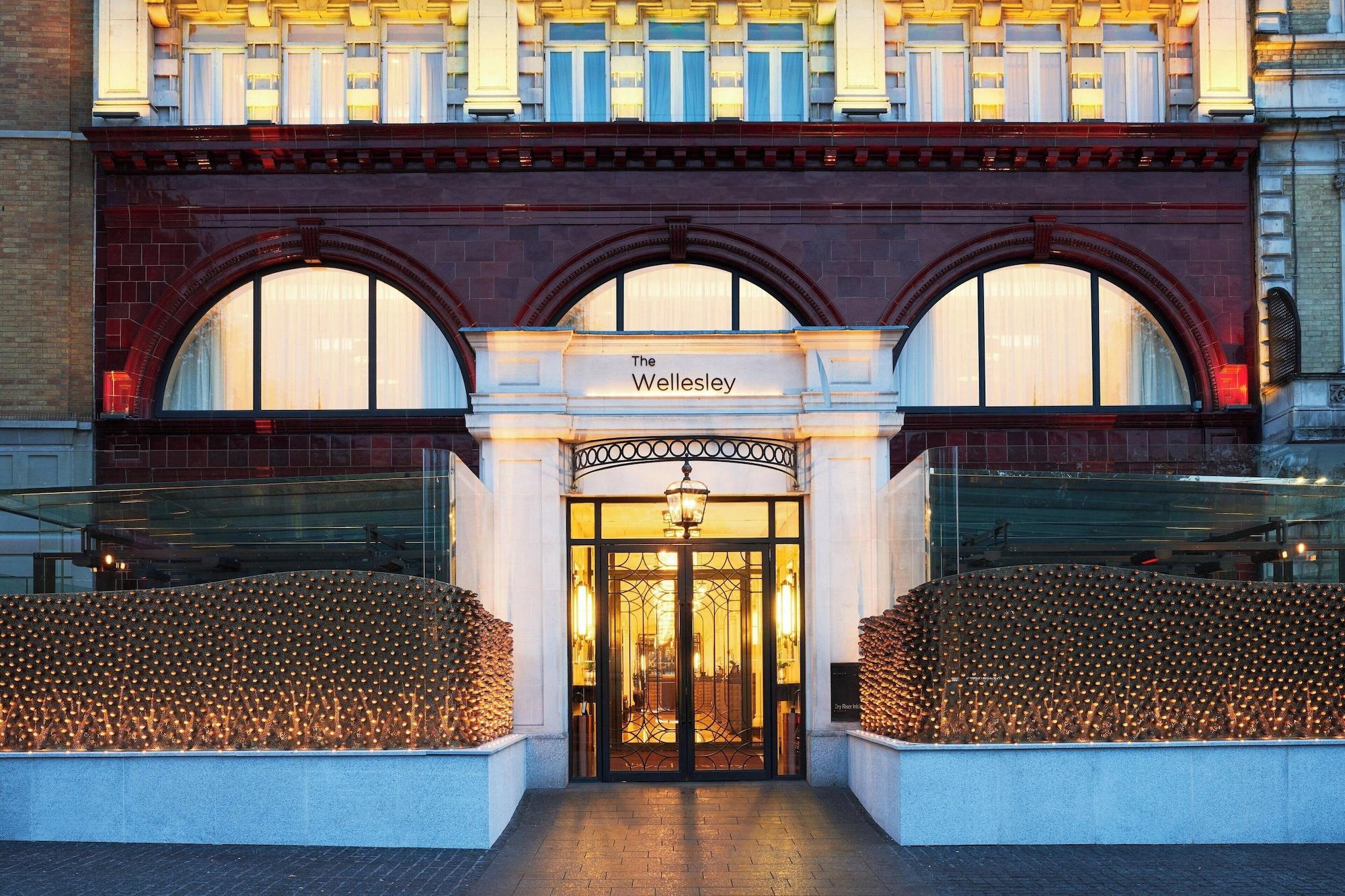 Vista Exterior The Wellesley Knightsbridge, A Luxury Collection Hotel