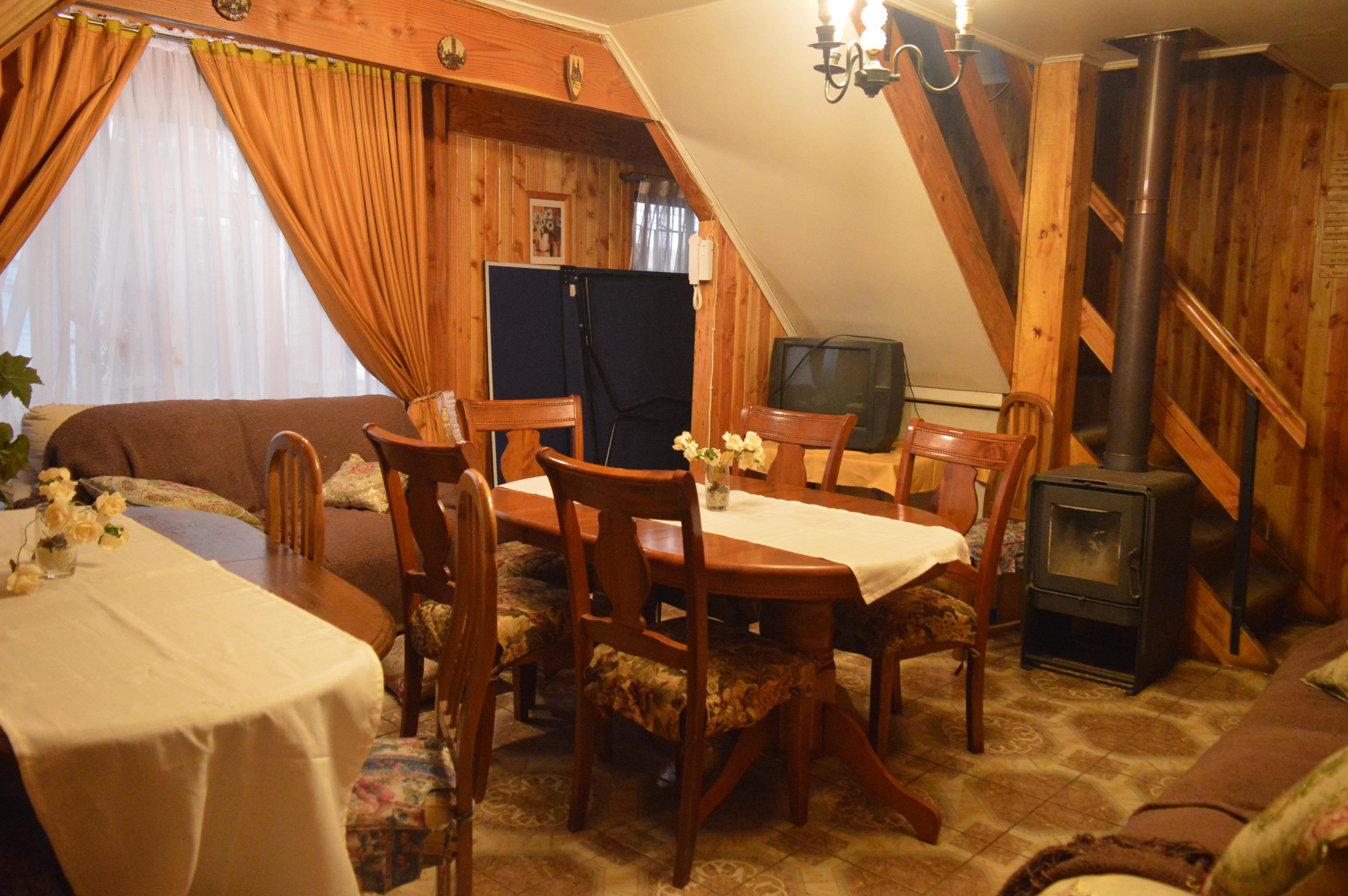 Bar/Salón Hostal Las Heras